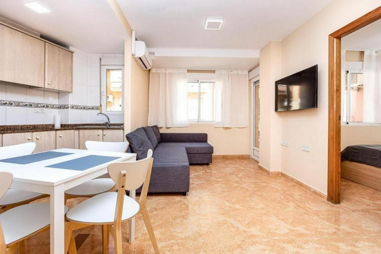Isamar Apartamento Playa Del Cura 托雷维耶哈 外观 照片