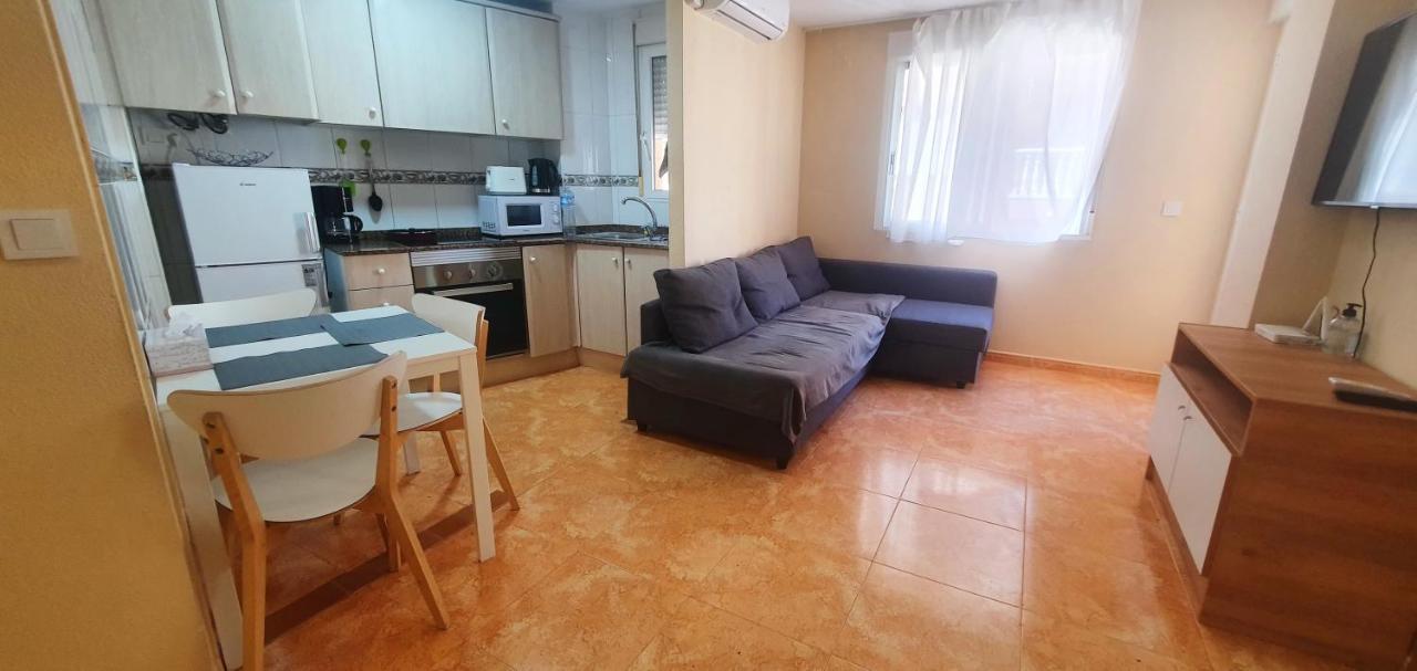 Isamar Apartamento Playa Del Cura 托雷维耶哈 外观 照片